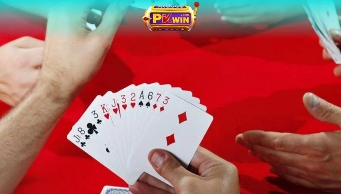 choi-tien-len-mien-nam-tren-pkwin (1)